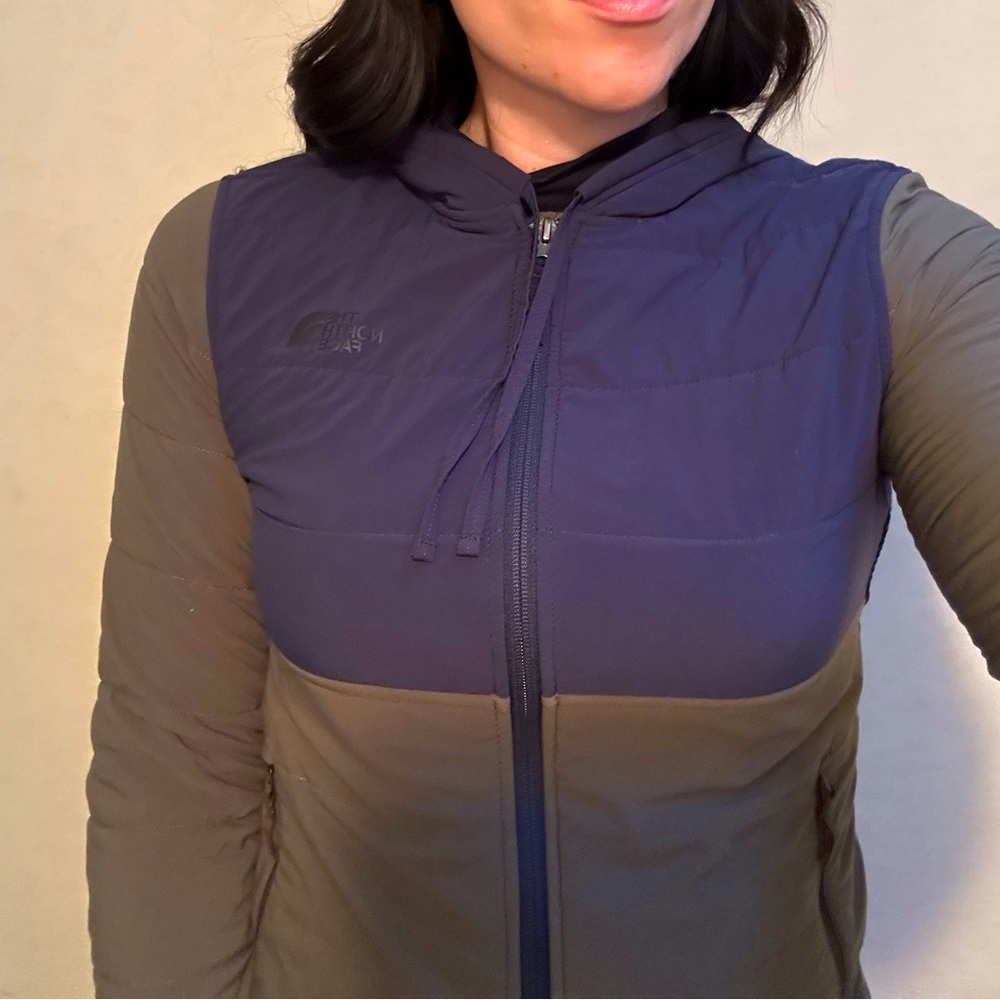 Women’s North Face Lightweight Jacket